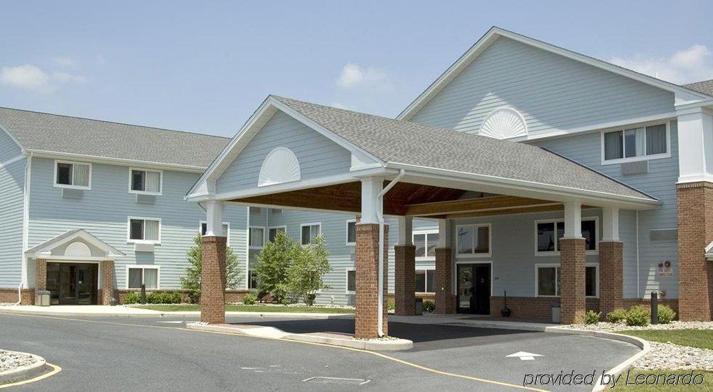 Comfort Inn & Suites Milford Εξωτερικό φωτογραφία